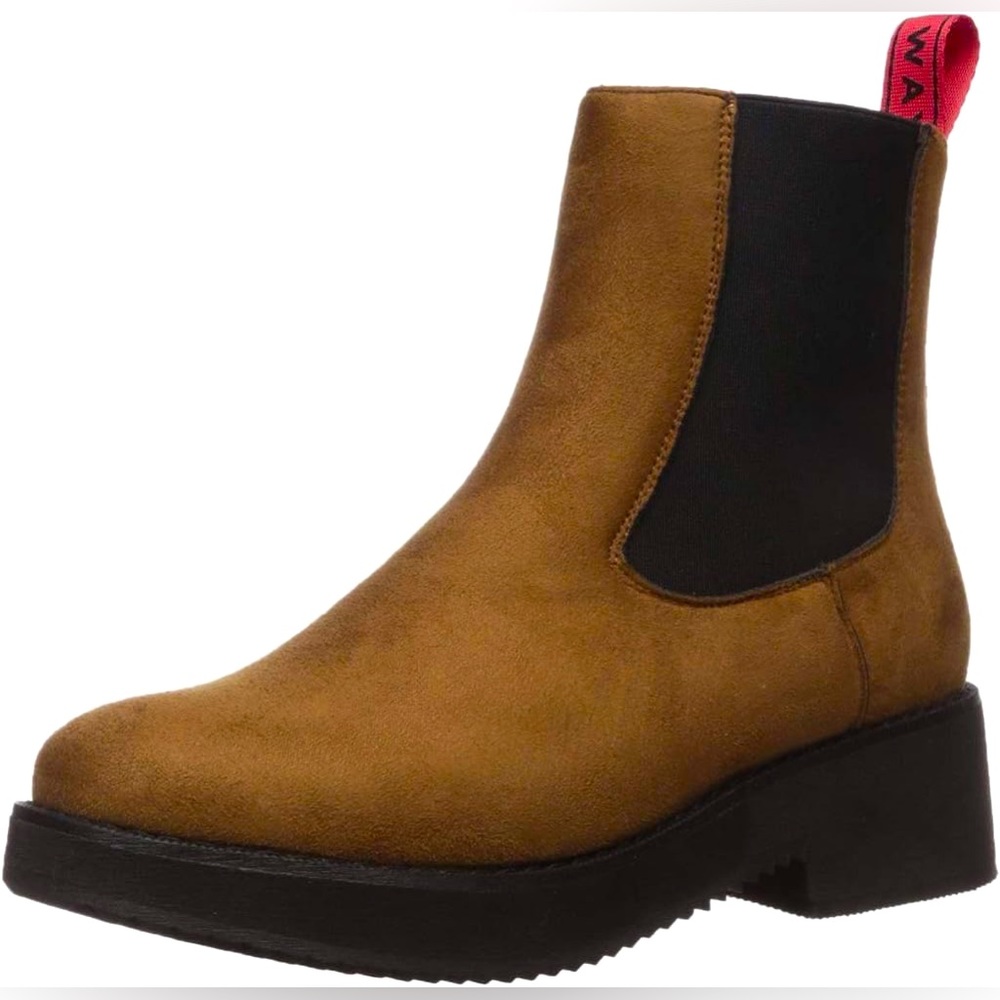 Coolway Women's Cube Ankle Boot in color 'Cue' suede brown